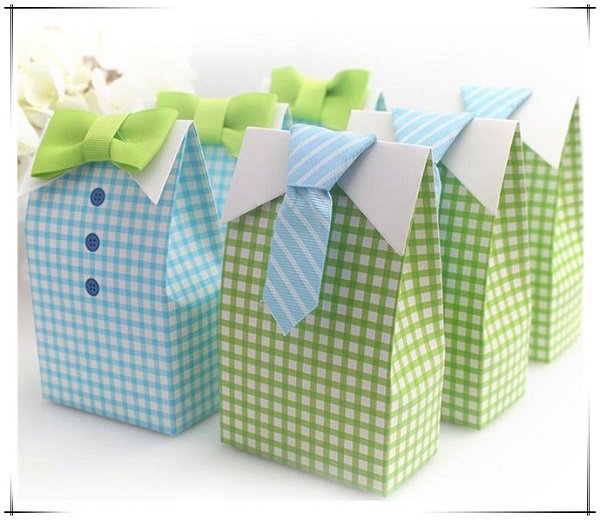 túi giấy đựng quà giả áo sơ mi