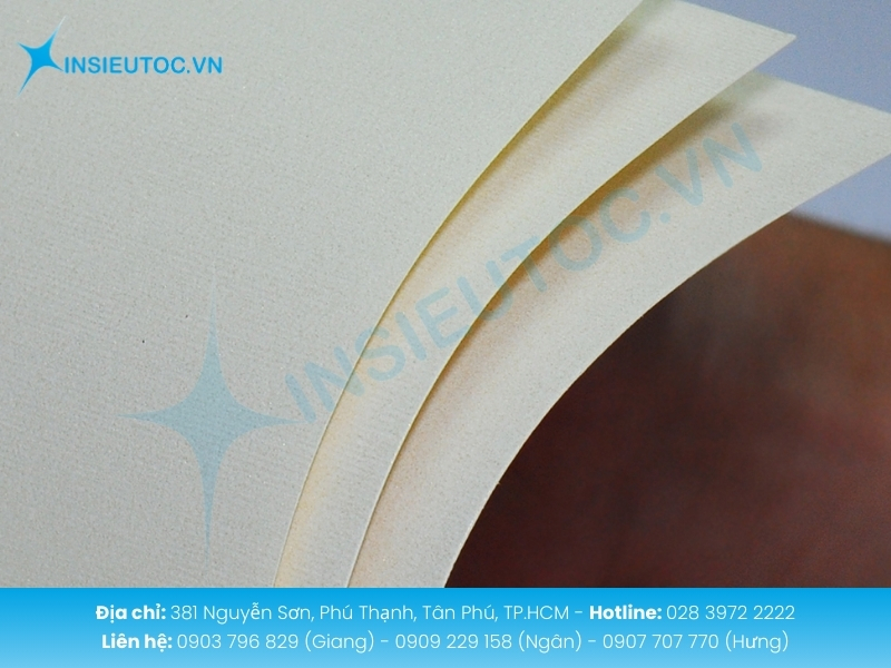 Kết cấu vân độc đáo giúp nâng tầm sang trọng cho ấn phẩm cao cấp