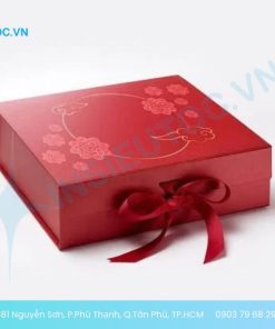 Hộp quà giấy đựng quà dùng làm quà tặng khách hàng và đối tác