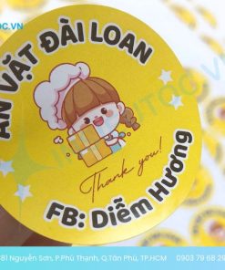 In tem nhãn trên decal sữa với hình ảnh sắc nét